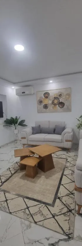 Appartement hannibal，位于Douar ech Chott的酒店