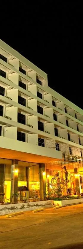 Phayao Northern Lake Hotel，位于帕夭的酒店