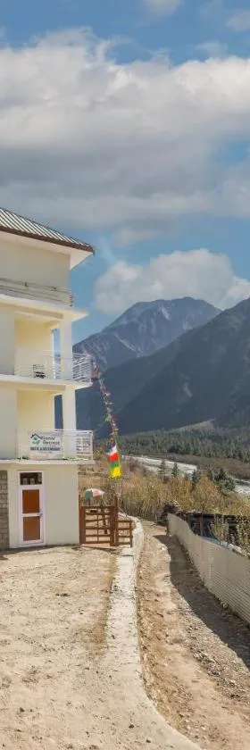 Kinnor Retreat，位于Sāngla的酒店