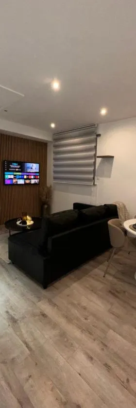 Magnifique logement proche de Colmar Parking Wifi，位于万泽内姆的酒店