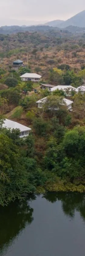 Dera Baghdarrah Nature Retreat Udaipur，位于乌代浦的酒店