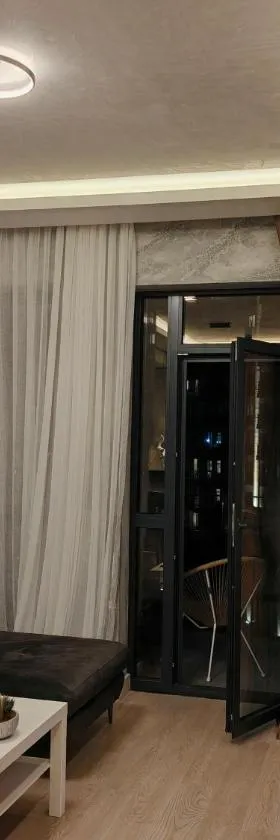 Belgrade Waterfront BW Libera Luxury Apartment with Balcony and Garage，位于Sajmište的酒店