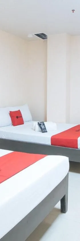 RedDoorz at Isabelita Hotel Tuguegarao City，位于土格加劳的酒店