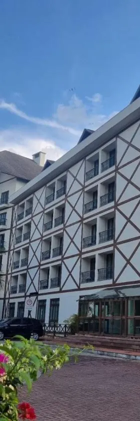 Suíte 408 Cond VISTA AZUL，位于佩德拉阿祖尔的酒店