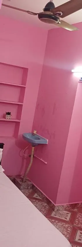 Lakshmi Homes Homestay-1，位于蒂鲁瓦纳马莱的酒店