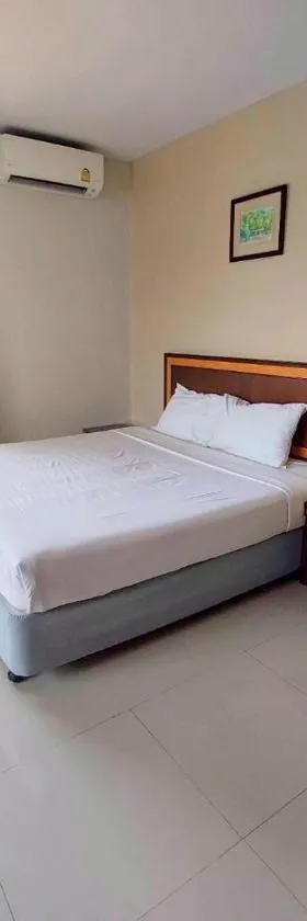 KP Hotel Udonthani，位于Amphoe Kumphawapi的酒店
