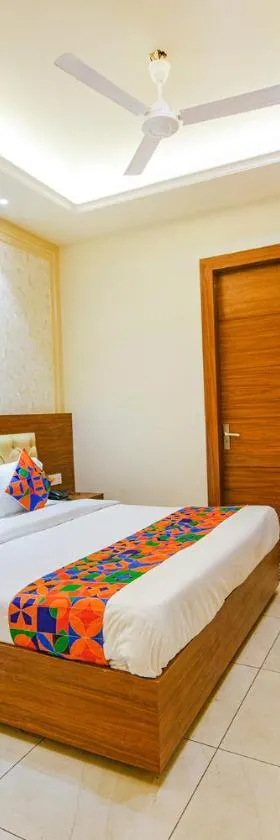 FabHotel K9 Royal，位于卢迪亚纳的酒店