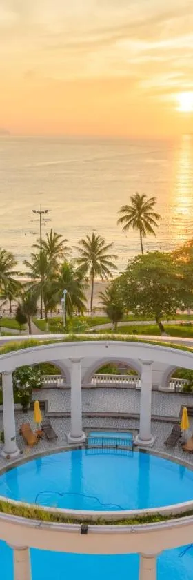Sunrise Nha Trang Beach Hotel & Spa，位于芽庄的酒店