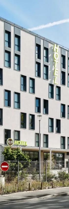 B&B HOTEL Champigny-sur-Marne，位于马恩河畔的尚格尼的酒店