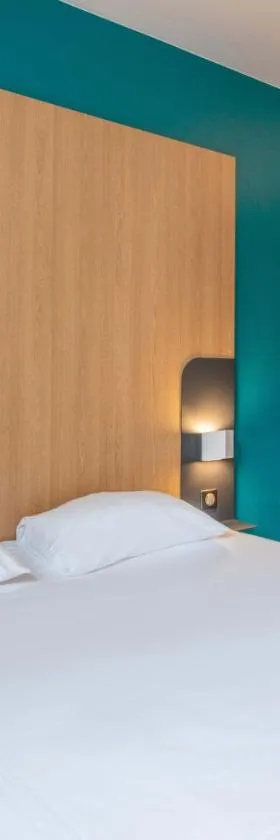 B&B HOTEL Aix-en-Provence Le Tholonet，位于普罗旺斯艾克斯的酒店