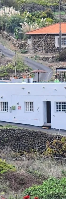 Casa Salvia Bed & Breakfast - Icod - Tenerife，位于伊科德洛斯维诺斯的酒店