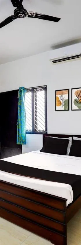 Super Hotel O Thalambur Chennai，位于Siruseri的酒店