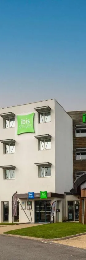 ibis Styles Pontivy centre Bretagne，位于蓬蒂维的酒店