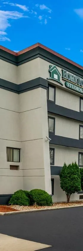 Red Roof Inn Flint，位于弗林特的酒店