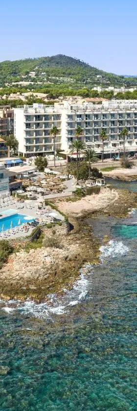 Hotel Atolon & Kaafu Beach Club，位于卡拉博纳的酒店