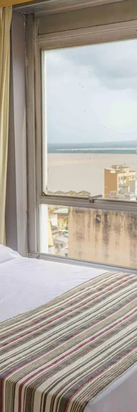 Hotel Dan Inn Express Porto Alegre by Nacional Inn - Próximo ao Complexo Hospitalar Santa Casa e UFRGS，位于阿雷格里港的酒店