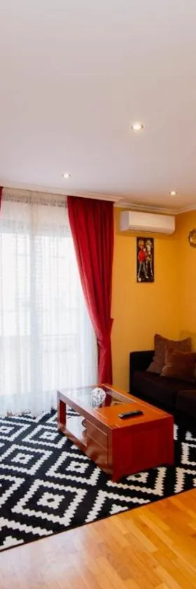 Ponteareas Precioso apartamento . VUT-PO-011959，位于蓬特亚雷亚斯的酒店