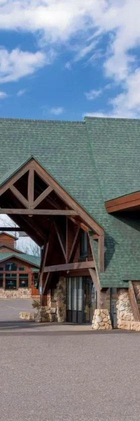 Quality Inn Ashland - Lake Superior，位于阿什兰的酒店