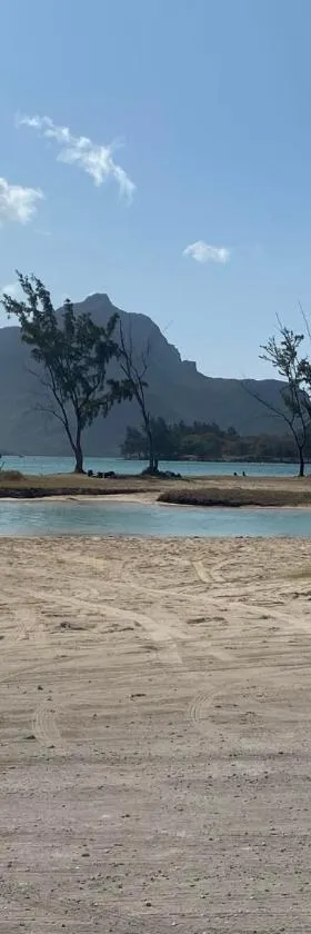 Lakaz Tropical，位于Baie du Cap的酒店
