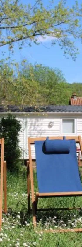 CAMPING VERT LAVANDE，位于Belmont-sur-Rance的酒店