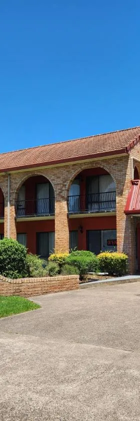 Idlewilde Town & Country Motor Inn，位于潘布拉的酒店