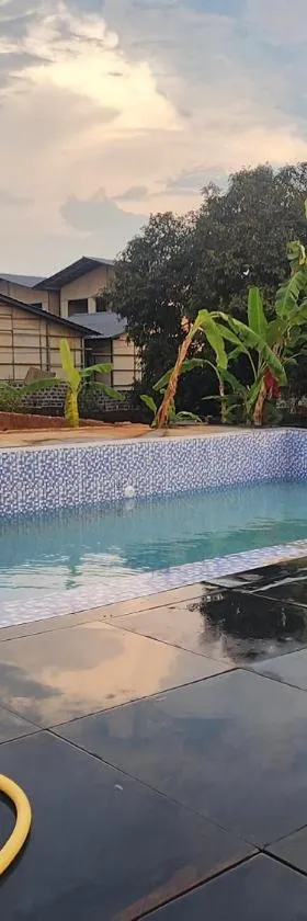 The Om Resort，位于阿姆波尔的酒店