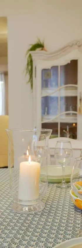 Le Segarius superbe maison médiévale Internet WiFi gratuit Climatisation Jardin，位于Puisserguier的酒店