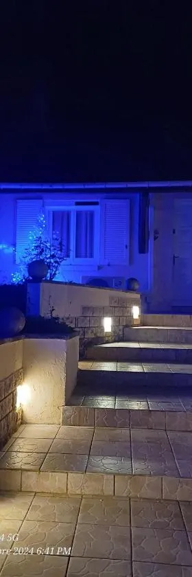 Chez Maurizio，位于Villemanoche的酒店