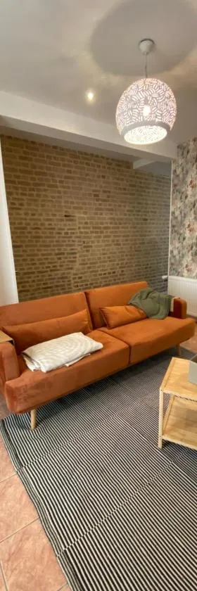 Maison IDEM，位于Vouziers的酒店