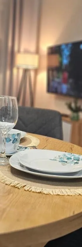 Apartamenty Września IV，位于弗热希尼亚的酒店