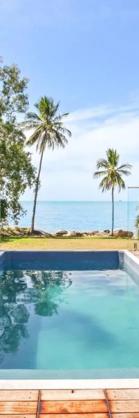 Serenity by the Sea，位于East Trinity的酒店