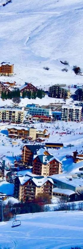 La Lauzière appartement au pied des pistes，位于圣费朗索瓦-隆尚的酒店