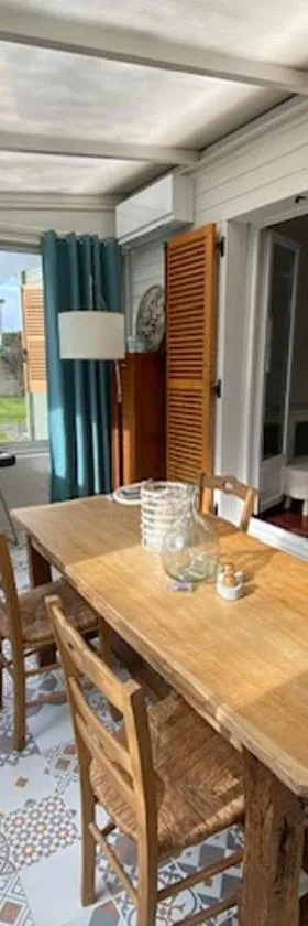 La Maison en Bois，位于图尔内菲乌勒的酒店