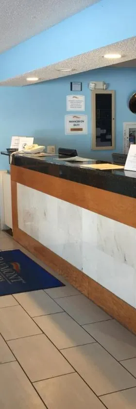 温德姆哈佛贝蒙特旅馆套房酒店，位于哈佛的酒店