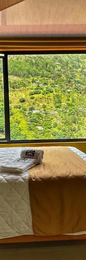Vista a las 3 Maravillas de Baños，位于巴尼奥斯的酒店