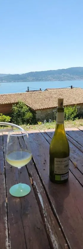 Mirador do Xubiño，位于里亚尔的酒店
