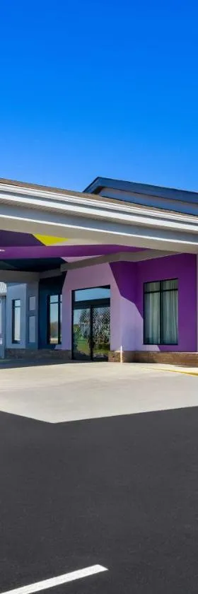 Spark by Hilton Daleville Roanoke North，位于Daleville的酒店