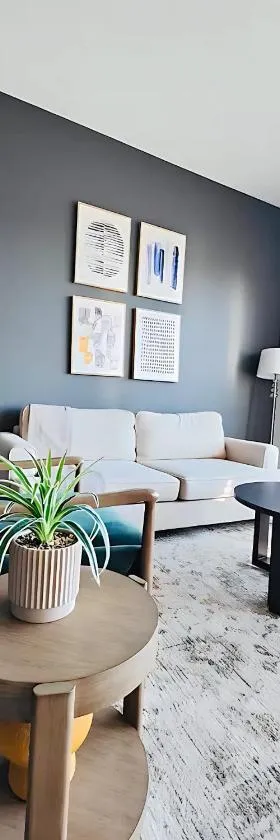 Spacious Getaway Ideal for Families, Couples, and Business Travelers，位于Leander的酒店