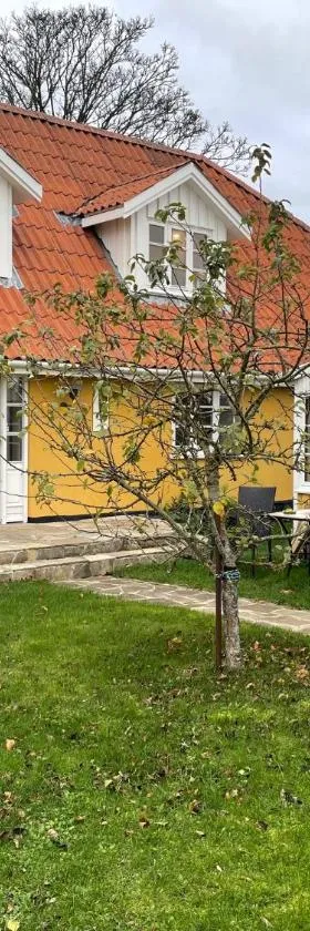 Seneberg - Rooms for rent，位于Snertinge的酒店