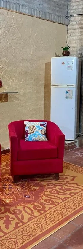 Loft Privado en Casa Tranquila-Ideal para tu Estancia，位于Fernando de la Mora的酒店