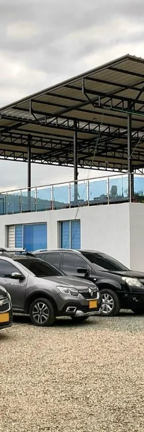 Paraíso Serendipia，位于Roldanillo的酒店