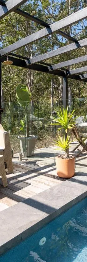 Mike's - A Luxurious Cabin Surrounded By Nature，位于袋鼠谷的酒店