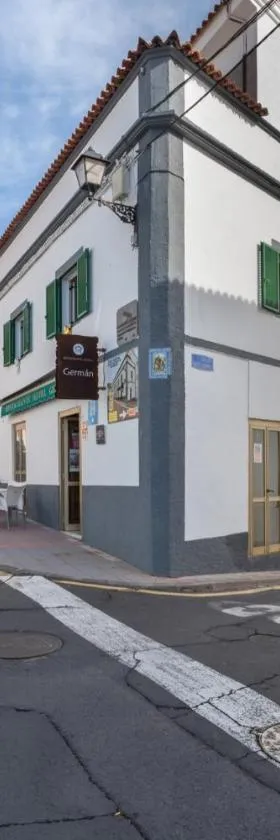 Hotel Germán，位于比拉夫洛尔的酒店
