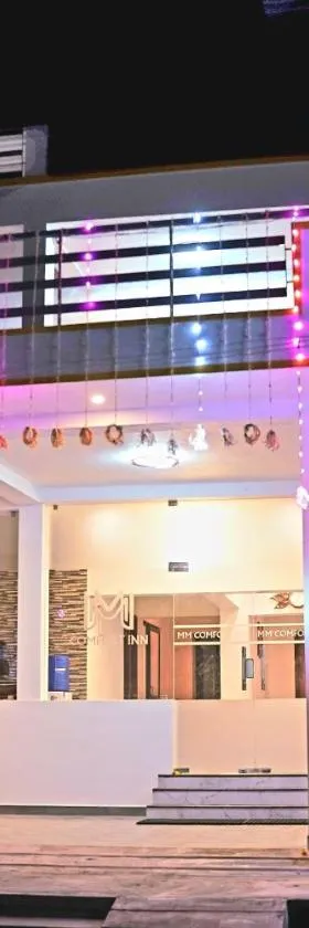 MM Comfort Inn，位于蓬蒂切里的酒店