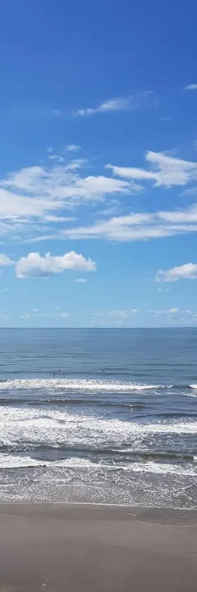 Apto pé na areia，位于蒙加瓜的酒店