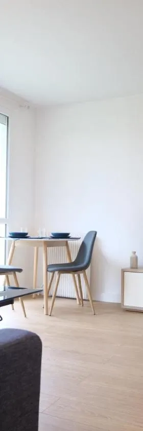 Bel appartement T2 cosy，位于科隆布的酒店