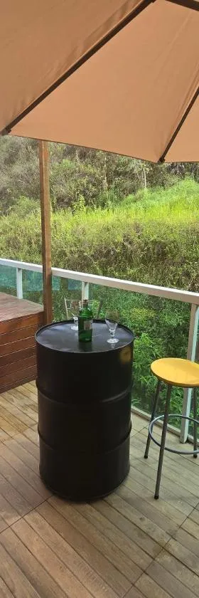Apartamento com vista para piscina，位于Cataguases的酒店
