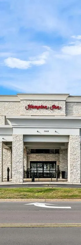 底特律/奥本山北希尔顿恒庭酒店，位于奥本希尔斯的酒店