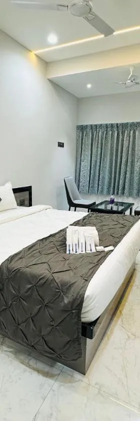 Hotel Diamond Executive，位于索拉普的酒店