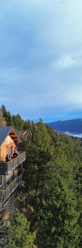 Chalet en cascade Les Angles vue Panoramique，位于安格勒的酒店